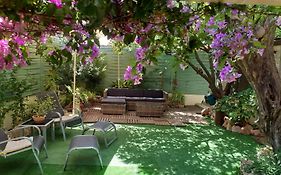 2 Pieces, Proche Centre Ville, Gip Asfo, Jardin Et Parking Privatifs